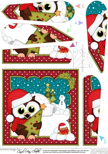 Christmas Little Hoot Owl has an Xmas Tree Fan Pyramage Topper