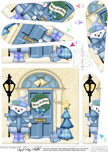 Cute Teddy is at the Christmas Door Fan Pyramage Topper