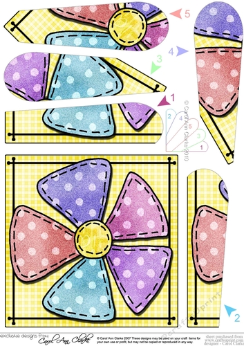 Patchwork Petals Fan Pyramage Topper