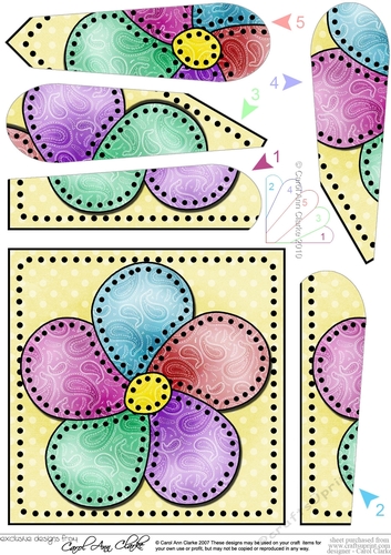 Patchwork Petals Fan Pyramage Topper