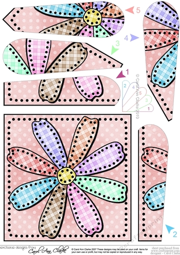 Patchwork Petals Fan Pyramage Topper