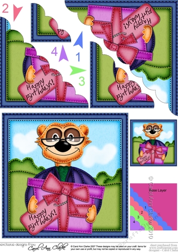 Frank Meerkat Fan Pyramage Topper