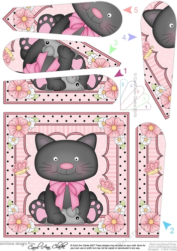 Cute Little Cat Fan Pyramage Topper