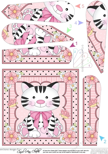 Cute Little Cat Fan Pyramage Topper