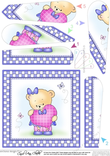 Cute Hunney Bear Rosie has a Love Heart - Fan Pyramage Topper