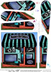 The Little Gadgets & Gizmos Shop Fan Pyramage Topper
