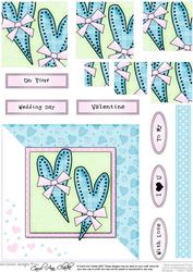 Funky Hearts Quick Card with Pyramage
