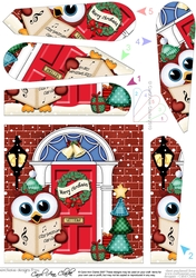 Little Hoot Owl at the Christmas Door Fan Pyramage Topper