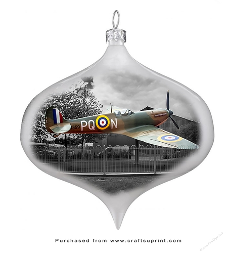 Christmas Tags/Labels Aircraft in Baubles