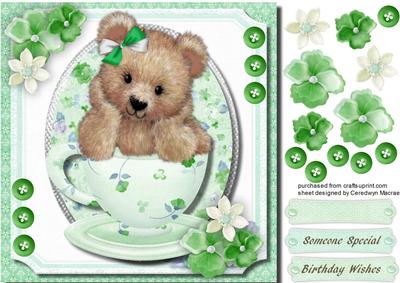 Darquise in a Green Teacup