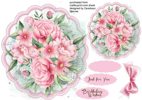 Beautiful Scalloped Posy of Pink Roses