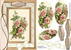 Lovely Roses on Gold Lace ( Pyramarge )