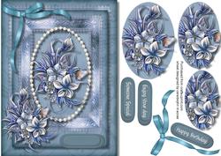 Lovely Winter Flowers and Pearls (pyramid )