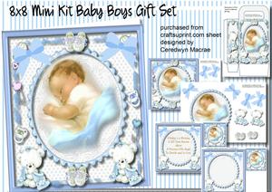 8x8 Mini Kit Baby Boys Gift Set 