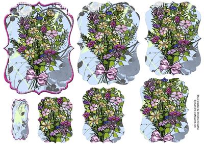 Bouquet Bracket Pyramid Topper with Blank Sentiment