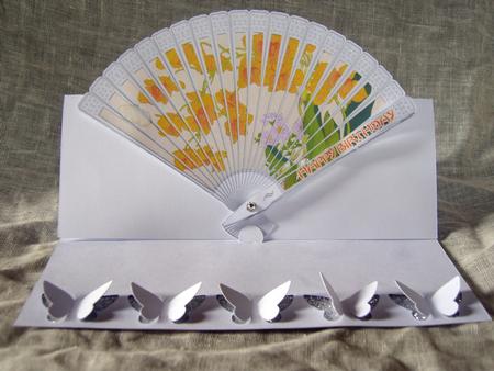 Daffodil Fan Card V2 With Butterflies