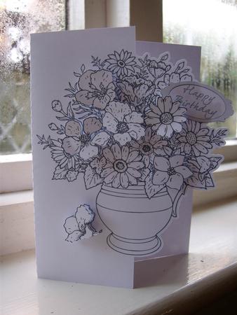 SCANNCUT OPTIMISED Line Art (over The Edge) Vase Of Flowers Card 21
