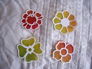 4 Blooms With Mats