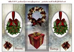 Christmas Wreath and Berries Double Fold Back
