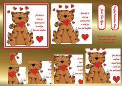 Tiger Love Pyramage