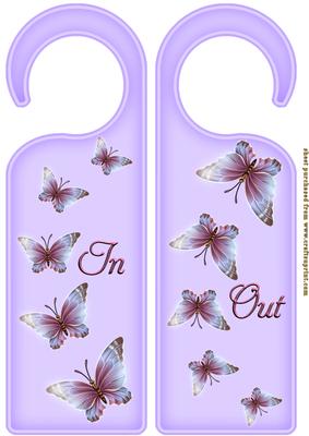 Door Hangar in Out