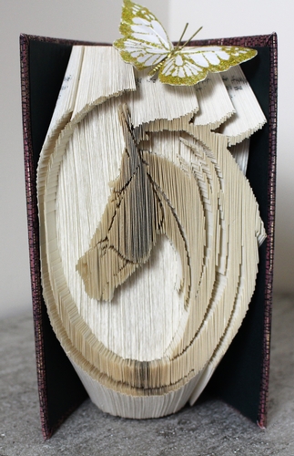 Horse Swirl Combination Fold