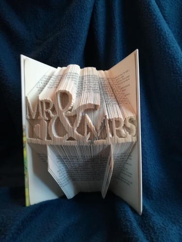 Mr & Mrs Bookfold Pattern
