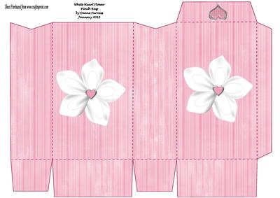 White Heart Flower Pinch Bag