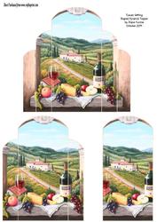 Tuscan Setting Pyramid Topper