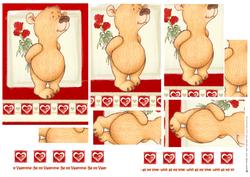 Hunni Bear Red Rose Pyramid.