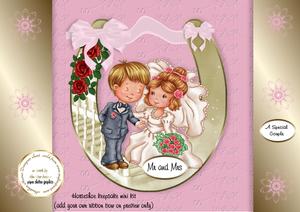Cute Horseshoe Keepsake Couple
