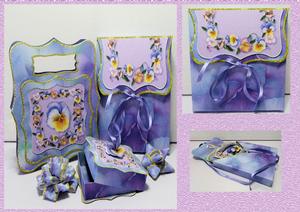 Pansy Bouquet Gift Accessories Kit