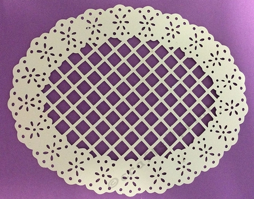 Oval Daisy Trellis Topper