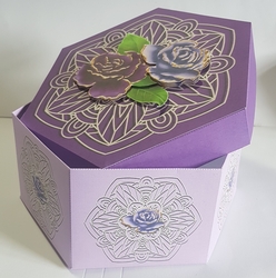 Purple Roses Polygon Box