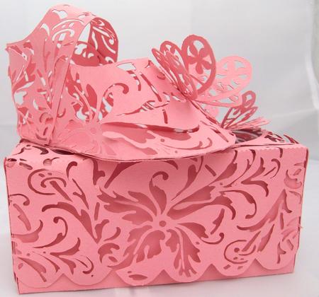 Lacy Baby Shoe & Box Cameo
