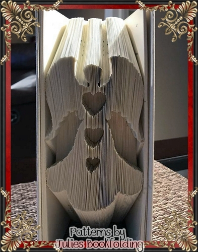 R24 Angel hearts book folding pattern