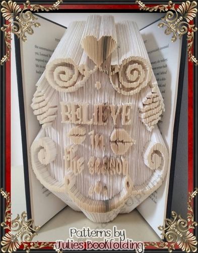 CH3 Believe in the season book folding pattern