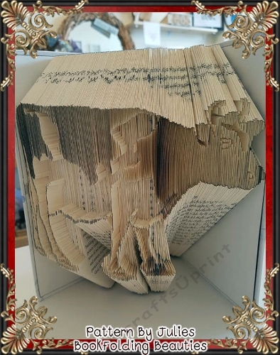 AN21 Cow book folding pattern