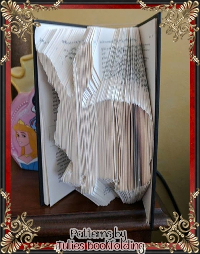 AN25 Bunny book folding pattern