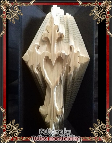 R5 Cross heart combi book folding pattern