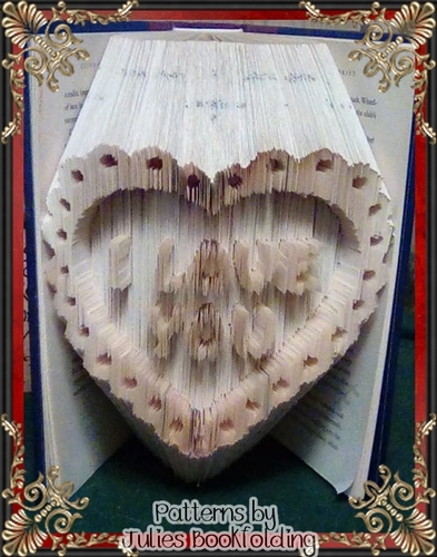 LV8 Scallop heart I love you book folding pattern