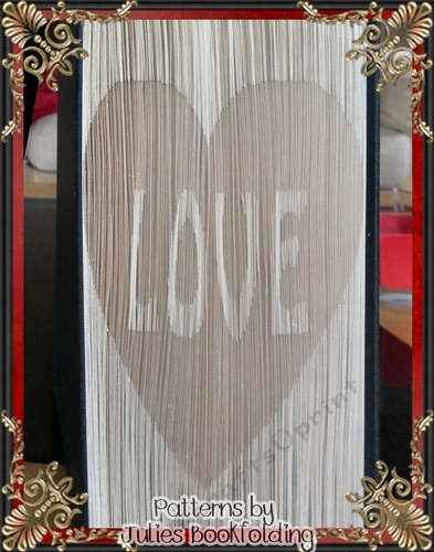 LV20 Love in hearts book folding pattern