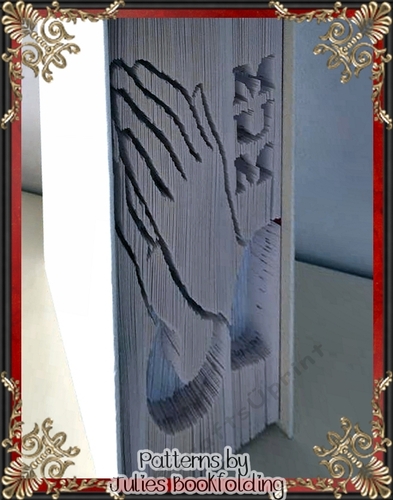 F33 Mum praying hands book folding pattern