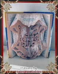 FT1 Hogwarts Crest