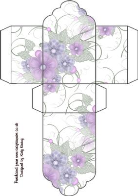 Lilac and Blue Floral Spray Tag Gift Box
