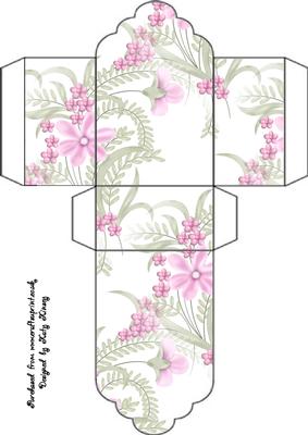 Pink Floral Tag Gift Box