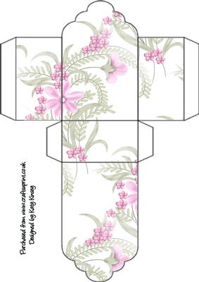Pretty Pink Flowers Tag Gift Box