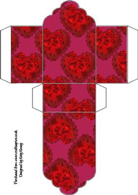 Valentines Hearts Tag Gift Box in Red