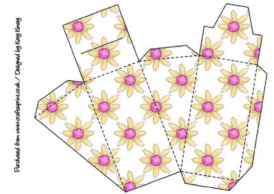 Pink and Yellow Daisy Cake Slice Gift Box