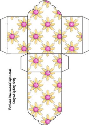 Pink and Yellow Daisy Tag Gift Box